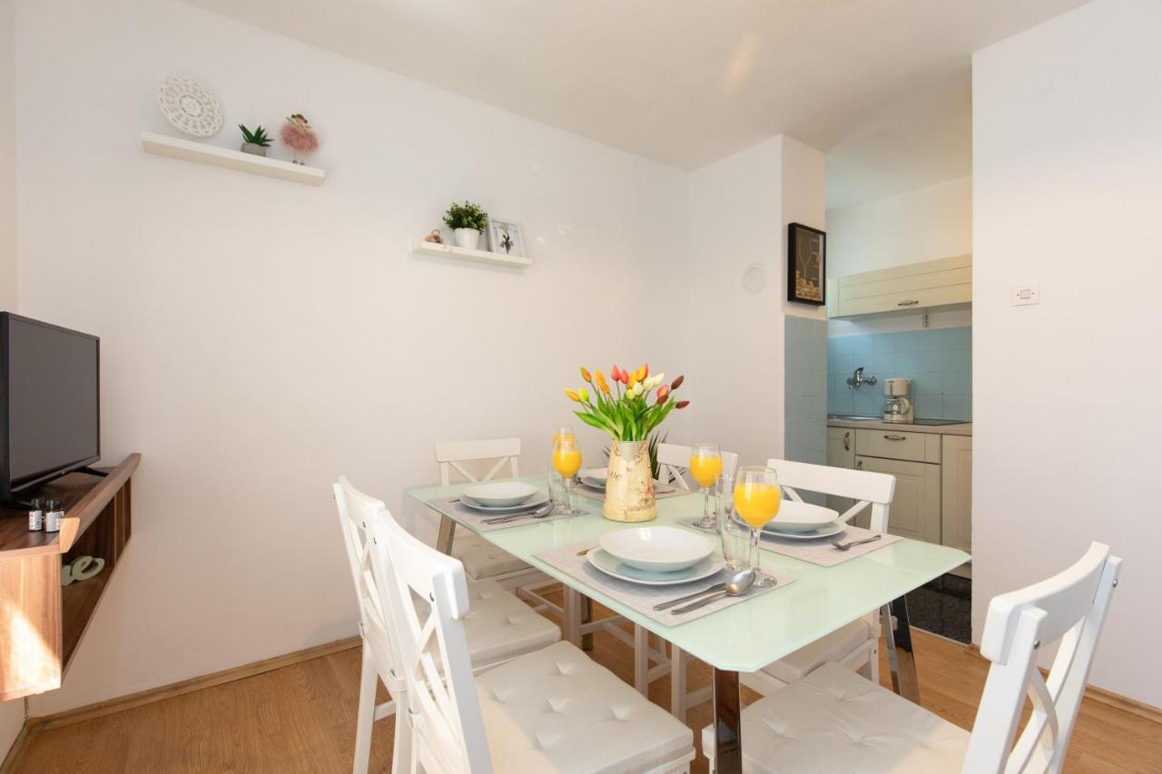 Apartment Lora Crikvenica Buitenkant foto