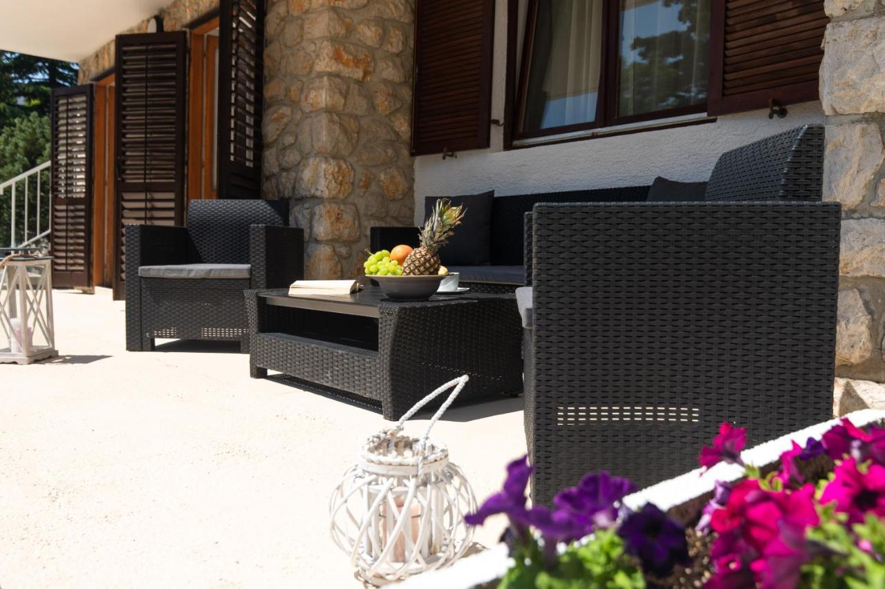 Apartment Lora Crikvenica Buitenkant foto