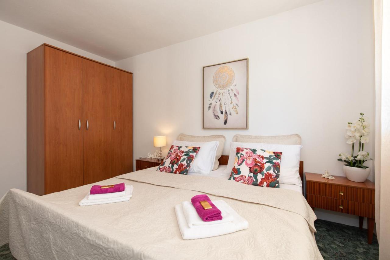 Apartment Lora Crikvenica Buitenkant foto