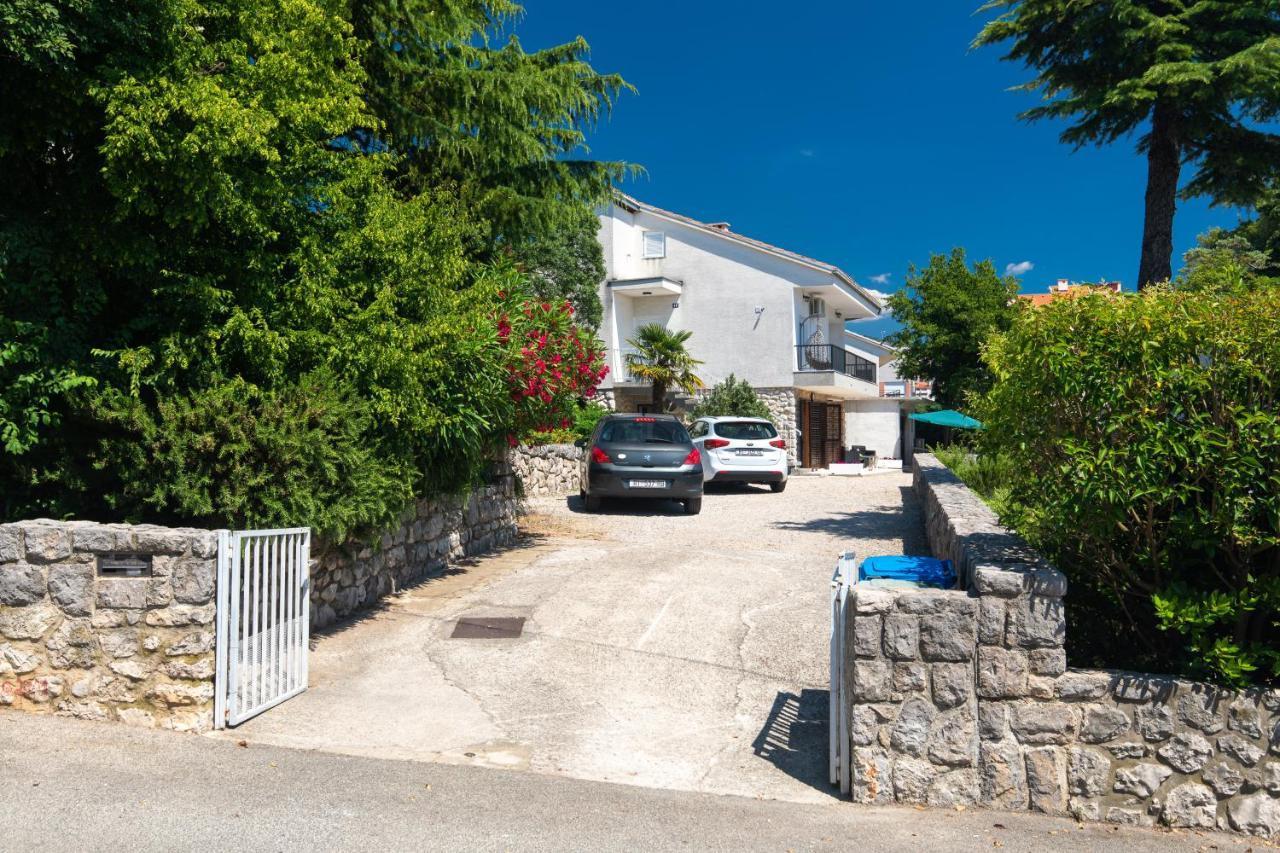Apartment Lora Crikvenica Buitenkant foto