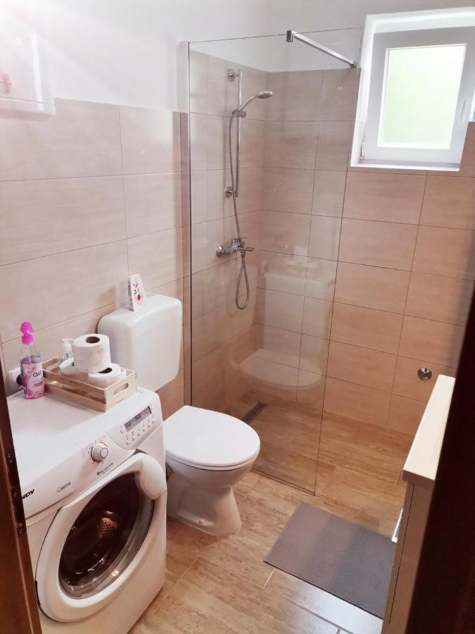Apartment Lora Crikvenica Buitenkant foto